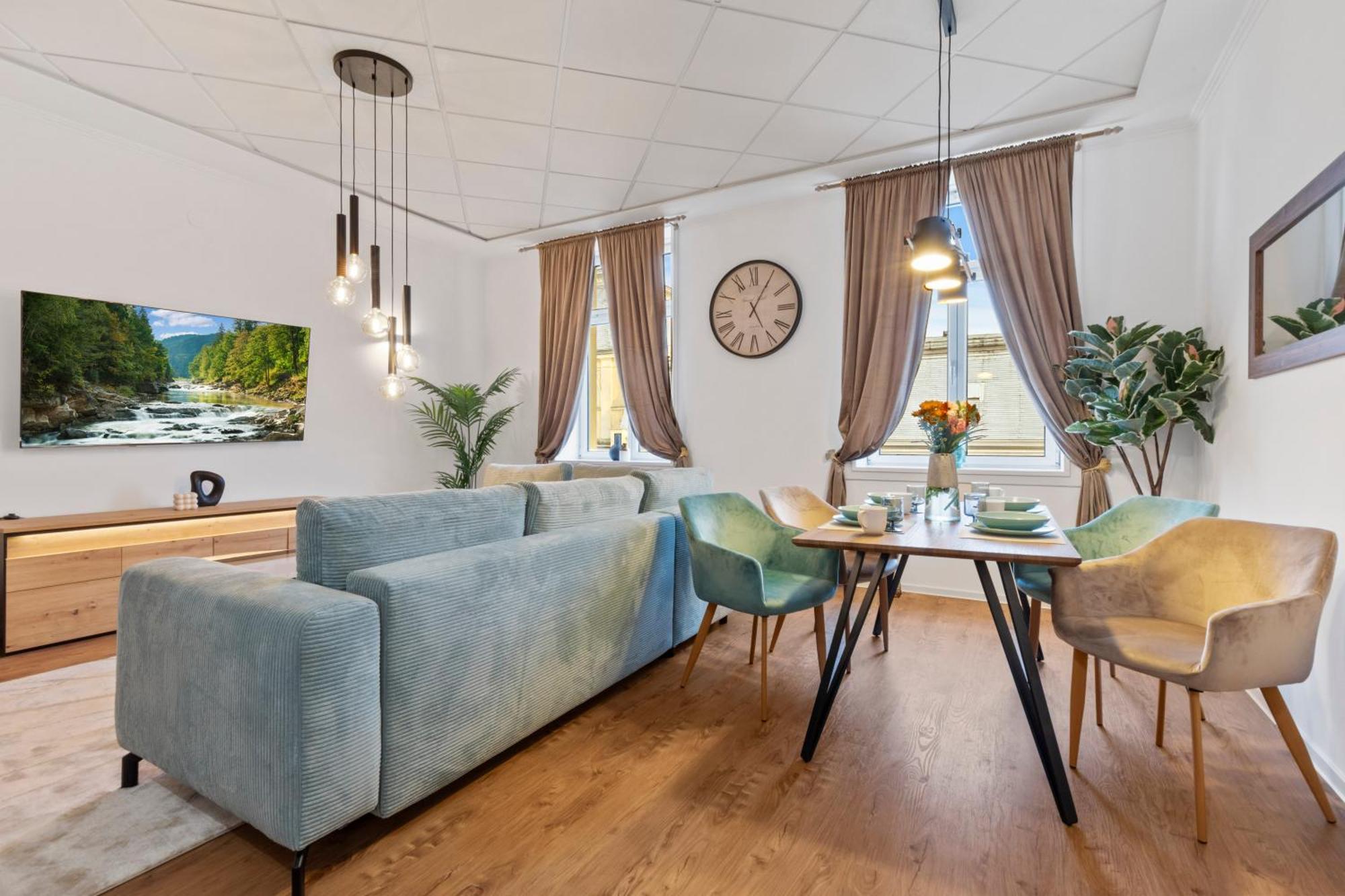布拉迪斯拉发Luxe Living At Old Town Center公寓 外观 照片