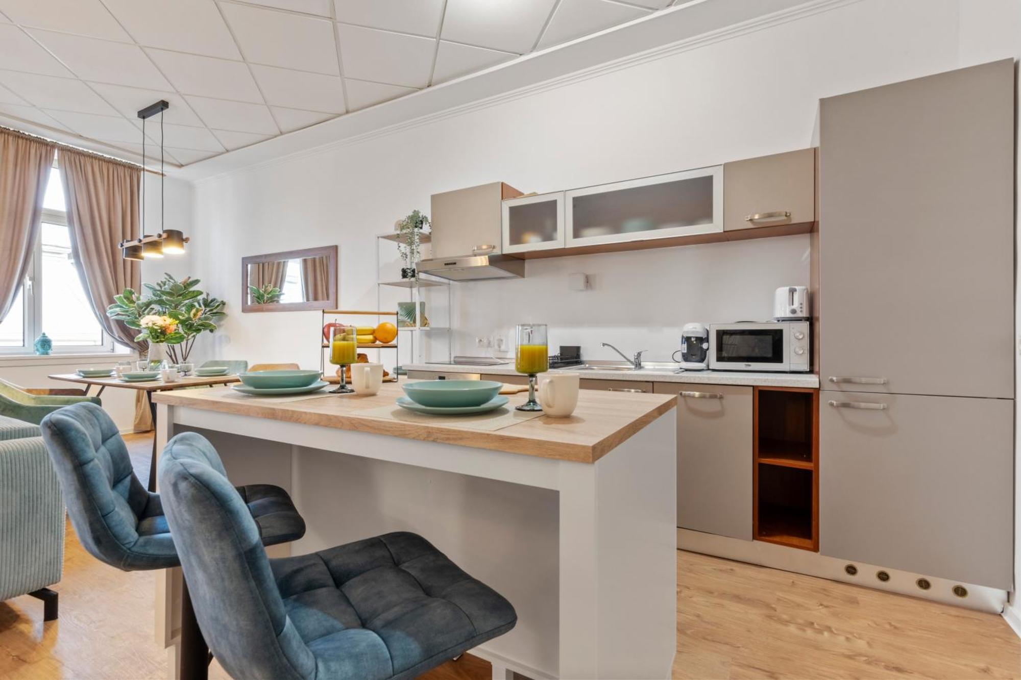 布拉迪斯拉发Luxe Living At Old Town Center公寓 外观 照片